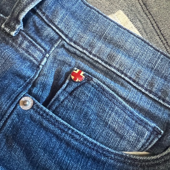 Hudson Jeans. Size 31. Inseam 29 - Picture 5 of 11